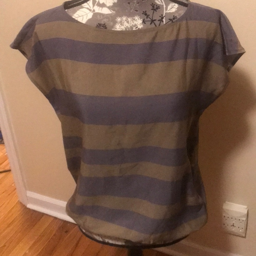 EUC Size Small Ann Taylor LOFT Striped Shirt D3